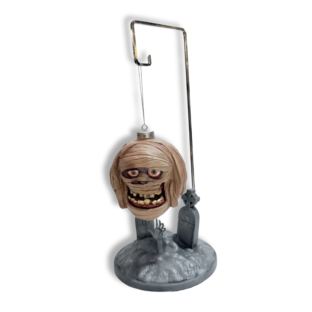 Gorenaments: Series 1 Collectible Horror Themed Ornaments (Chum, Mummzy, Wolfie, Vlad, Bill-Zebub)