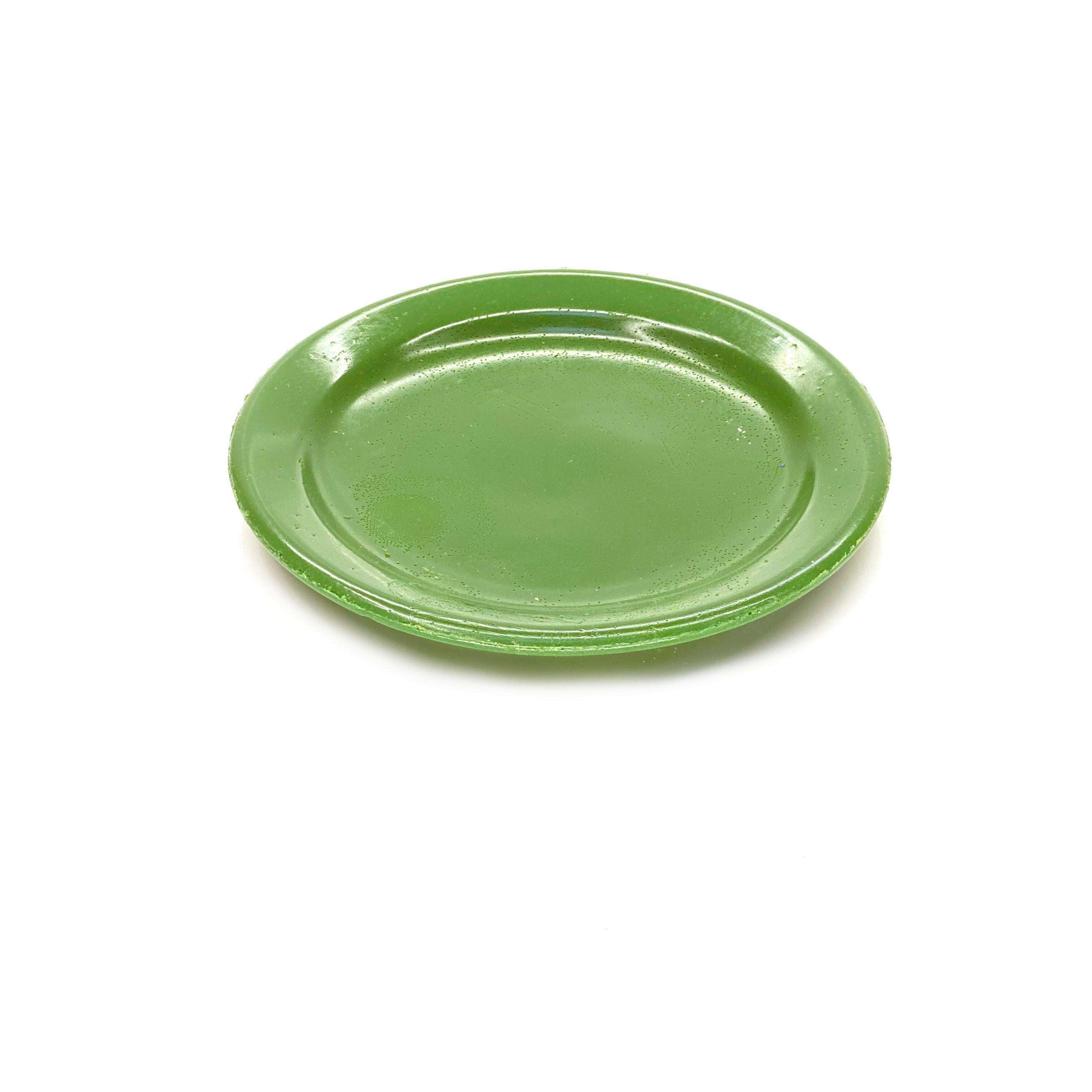 Breakaway Small Dinner Plate Prop