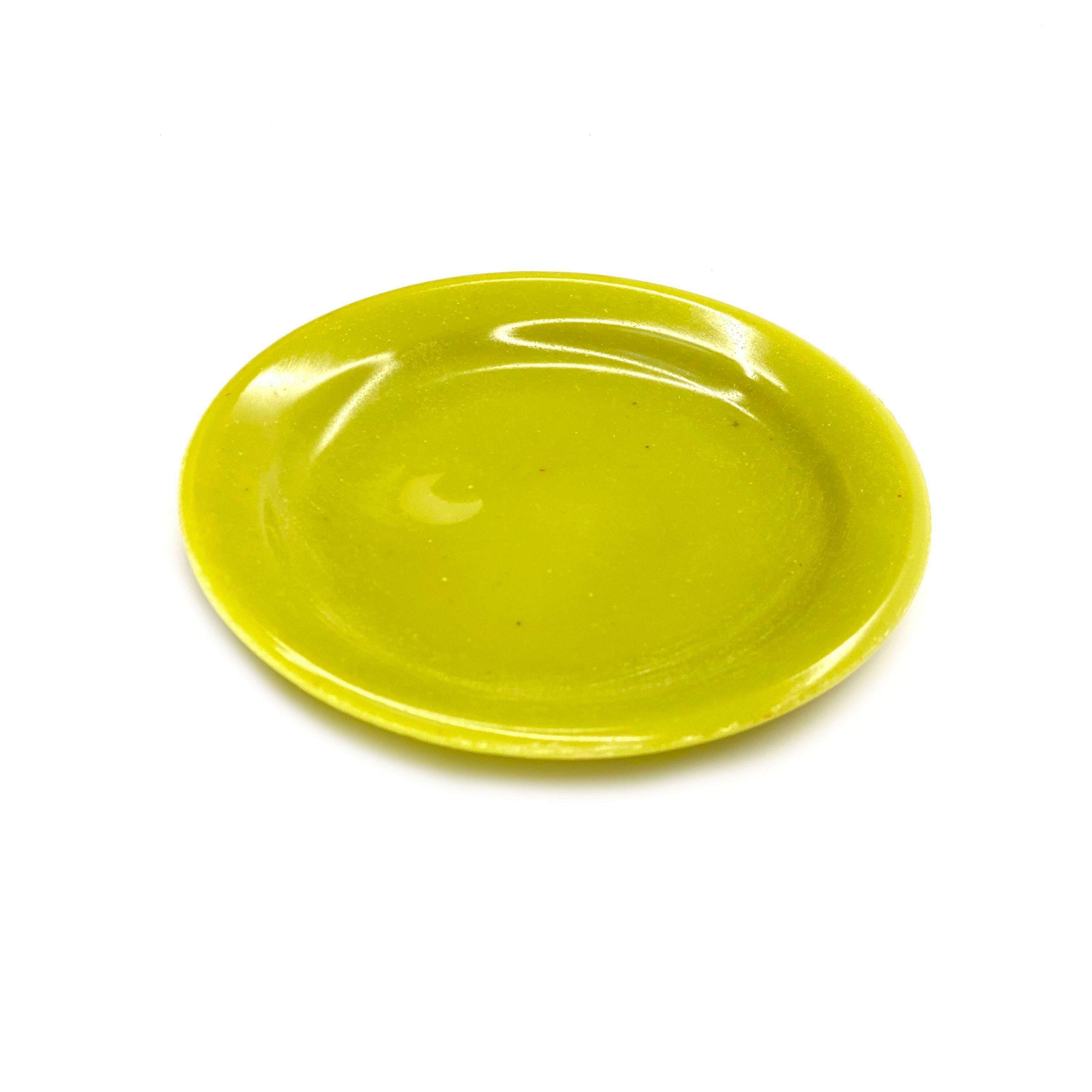 Breakaway Small Dinner Plate Prop