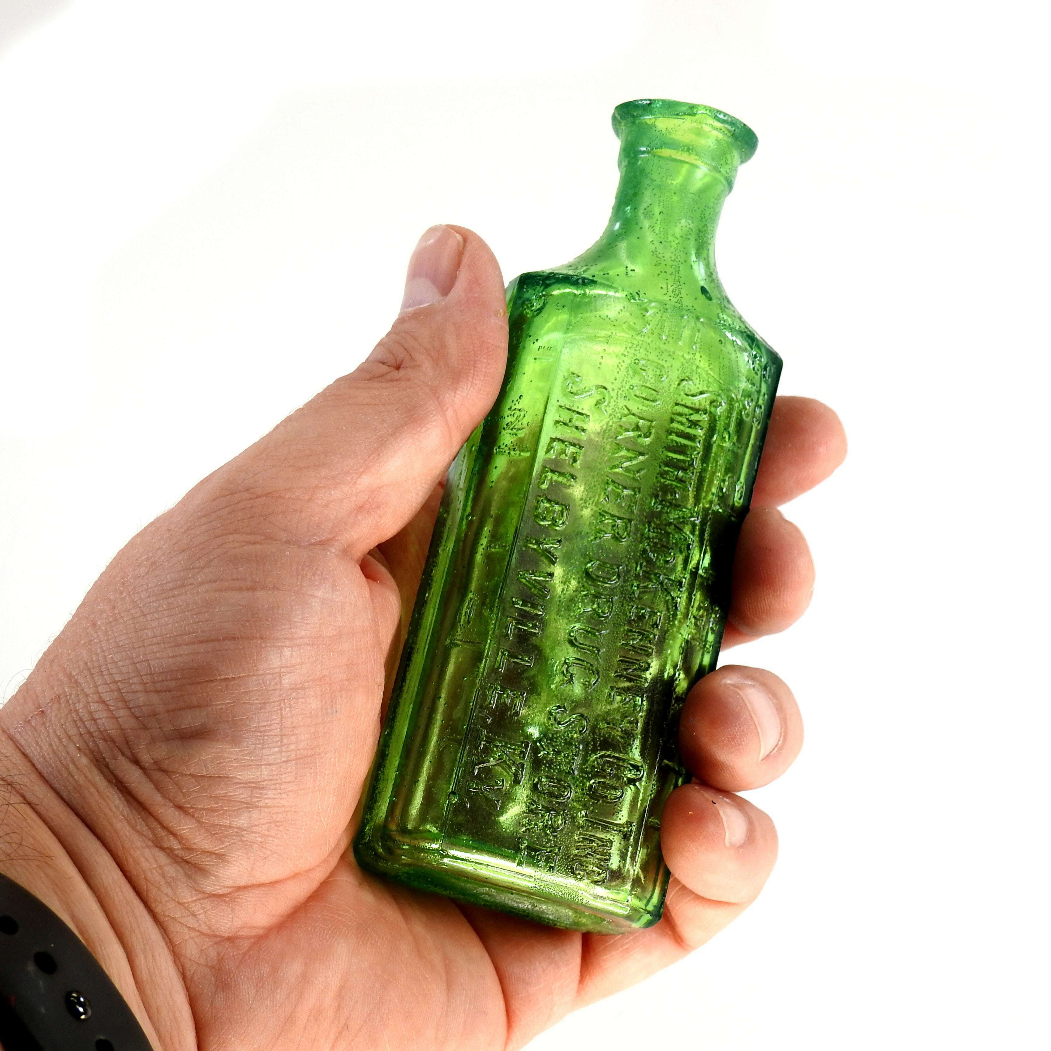 Breakaway Small Poison Bottle Prop