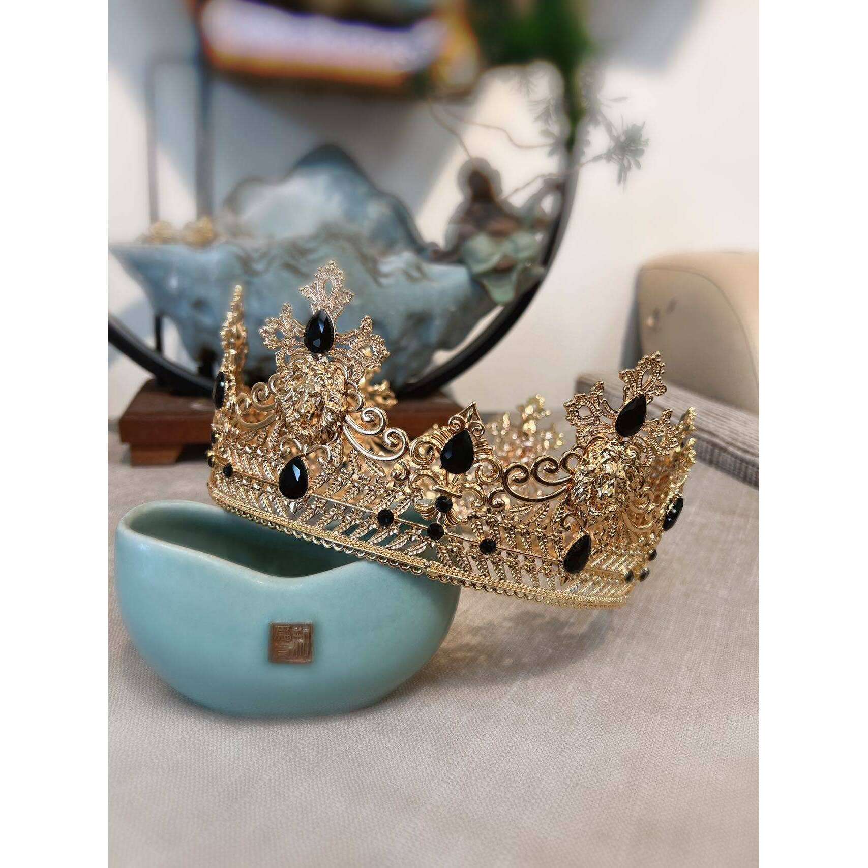 Divine Royal King Crown