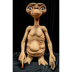 E.T. The Extraterrestrial 3' Ultimate Life Size Scale Stunt Prop Replica by NECA