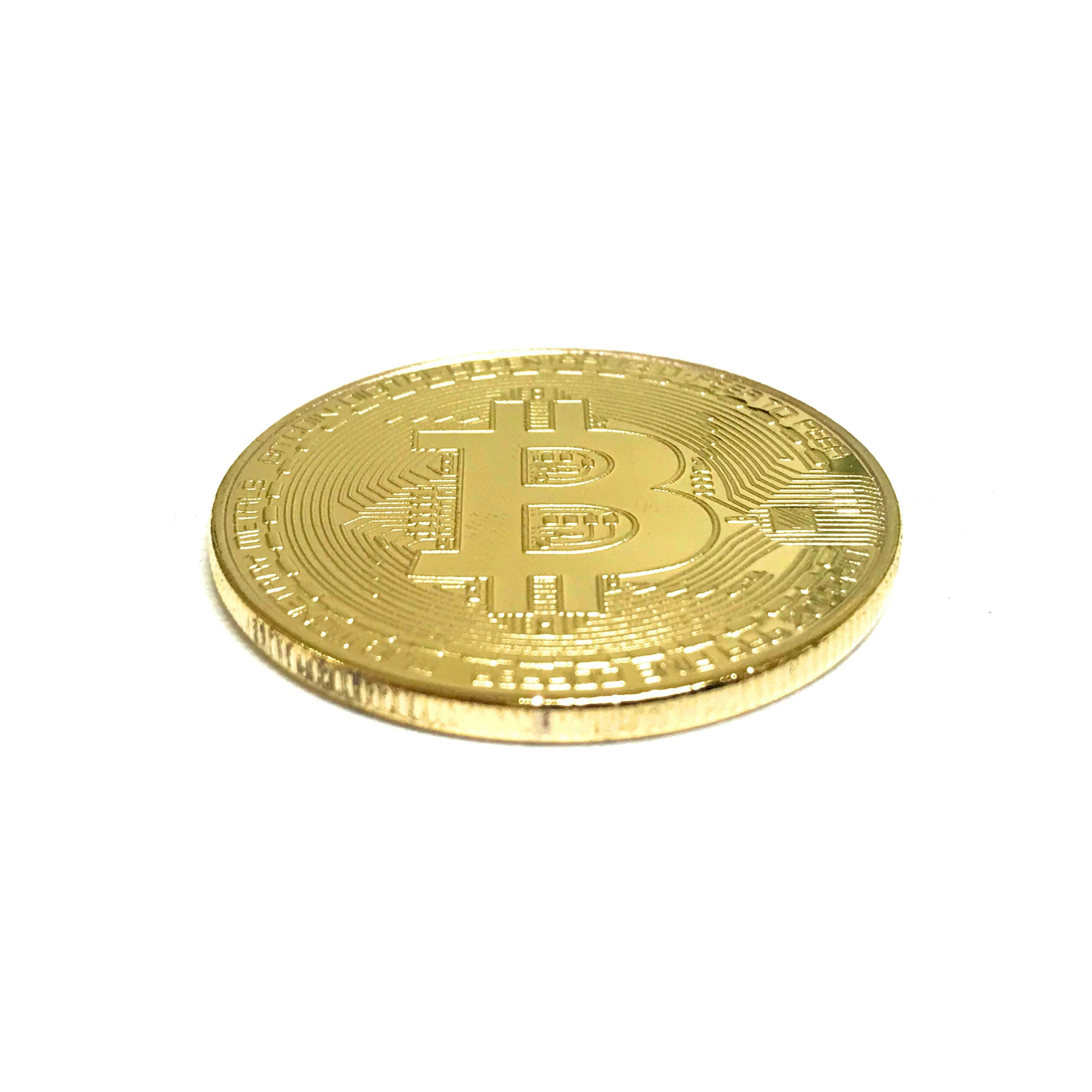 Gold Plated Bitcoin Cryptocurrency BTC Collectible Replica Display Prop