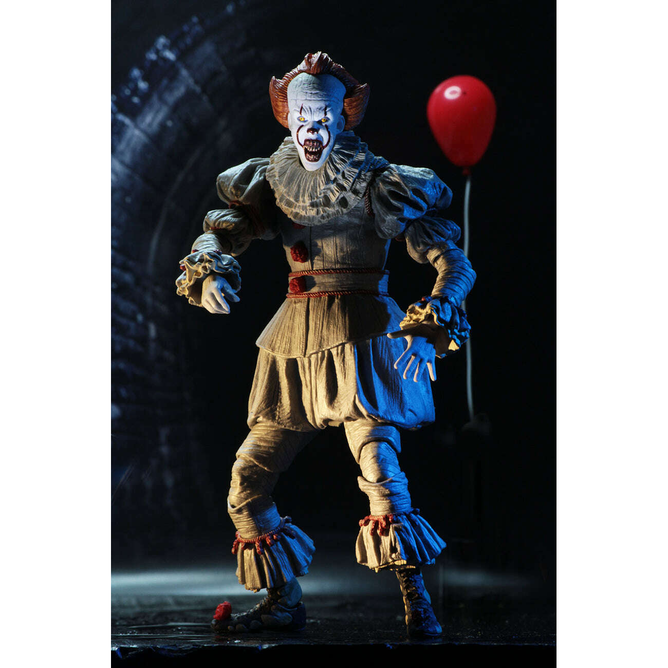 IT: 7" Ultimate Pennywise Collectible Action Figure