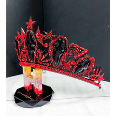 Red Scream Queen Star Crown