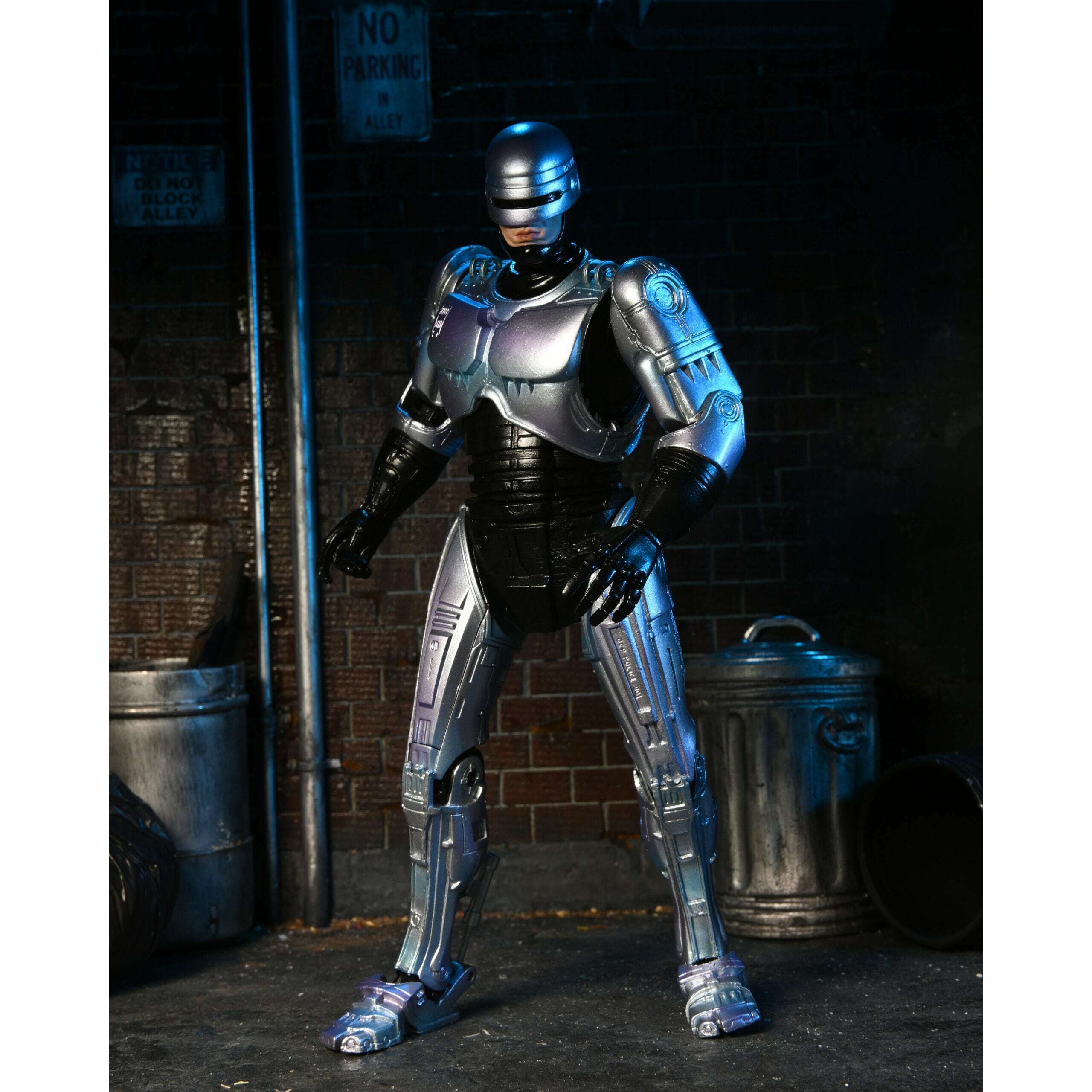 RoboCop: 7" Ultimate RoboCop Collectible Action Figure