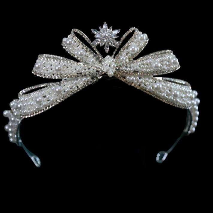 Silver Pearly Ribbon Tiara