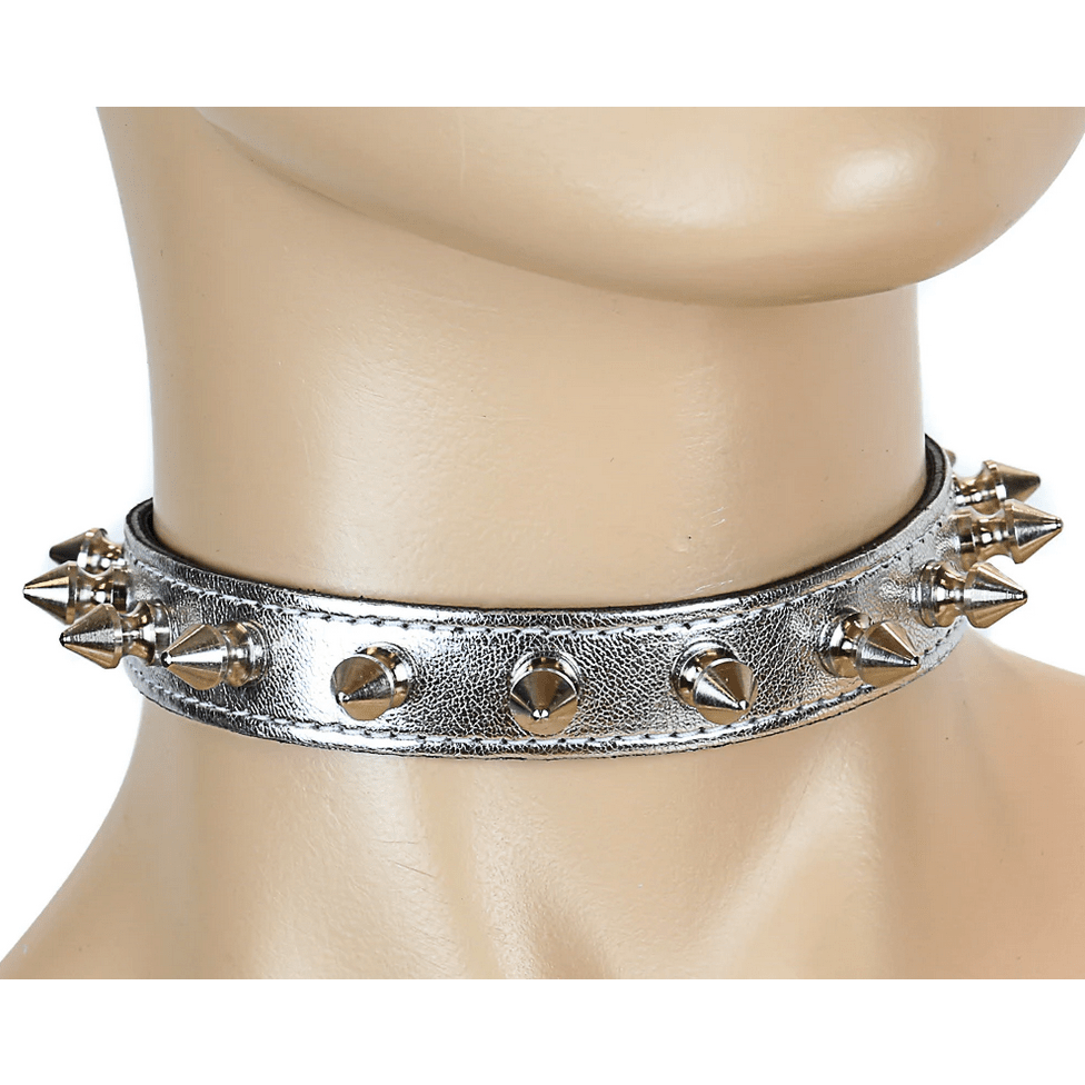 Skinny Spiked Patent Leather Choker