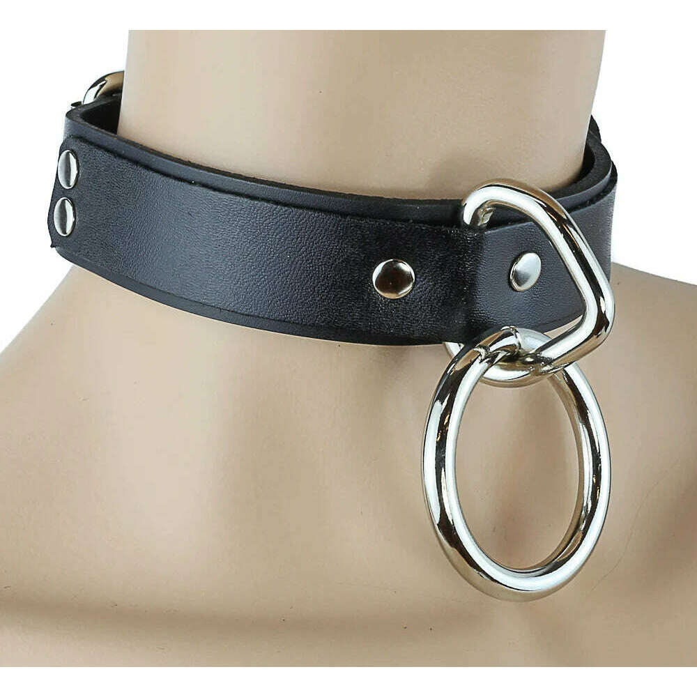 Strangelove Bondage Ring Black Leather Choker