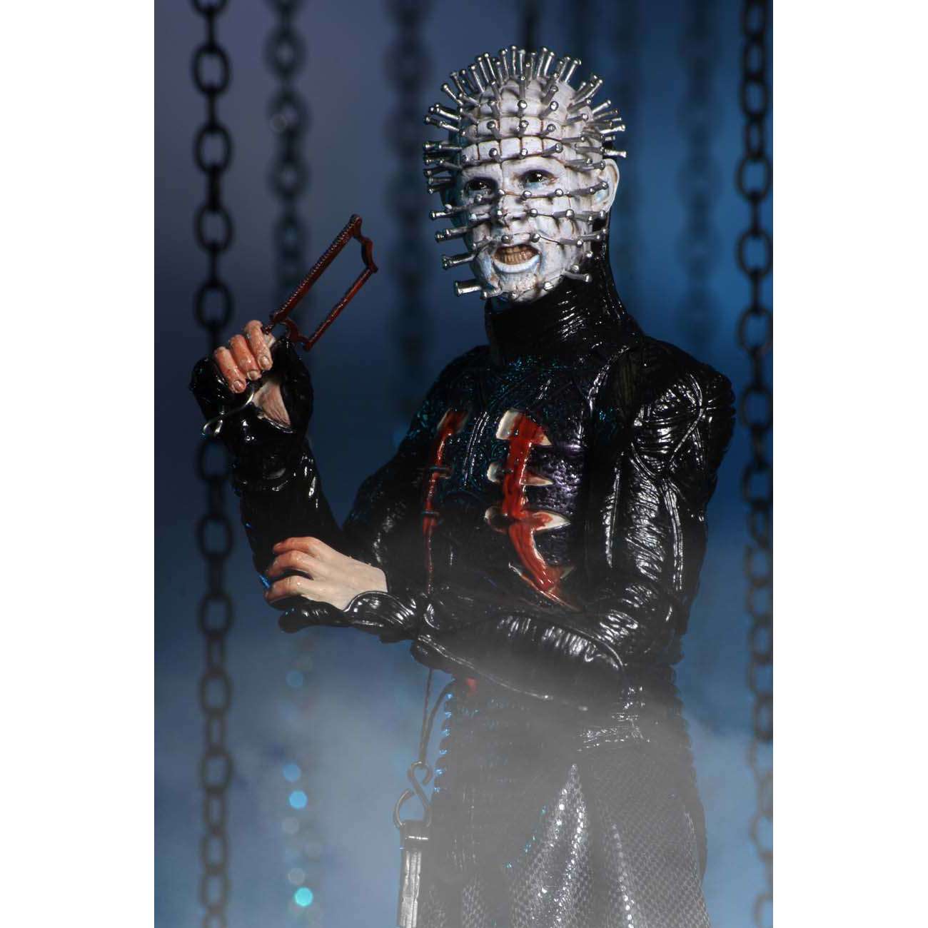 Hellraiser: 7″ Scale Ultimate Pinhead Collectible Action Figure