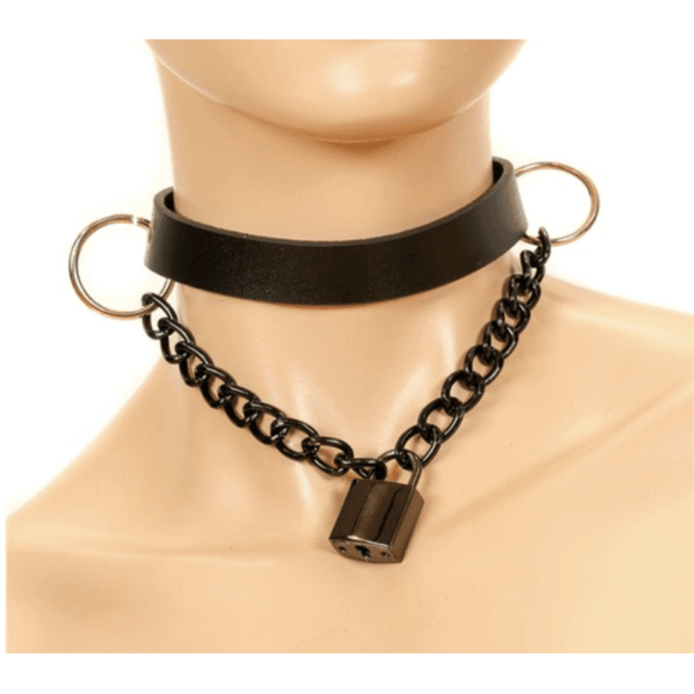 Hanging Lock Pendant with Plain Choker