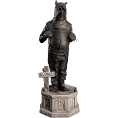 Ghosts of Halloween: Teddy Statue