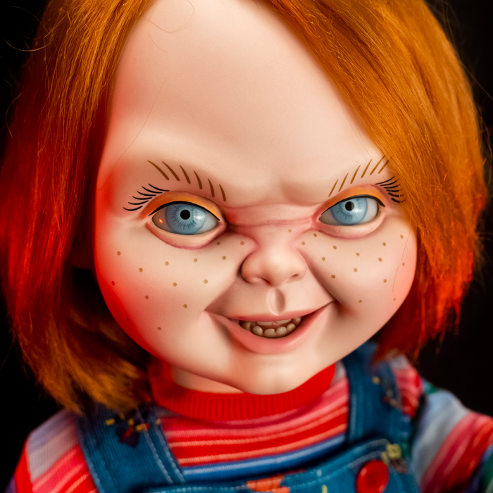 Child's Play 2: Ultimate Chucky Doll Collectible Prop