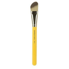 Bdellium Tools Studio 948.1S Slanted Foundation Brush